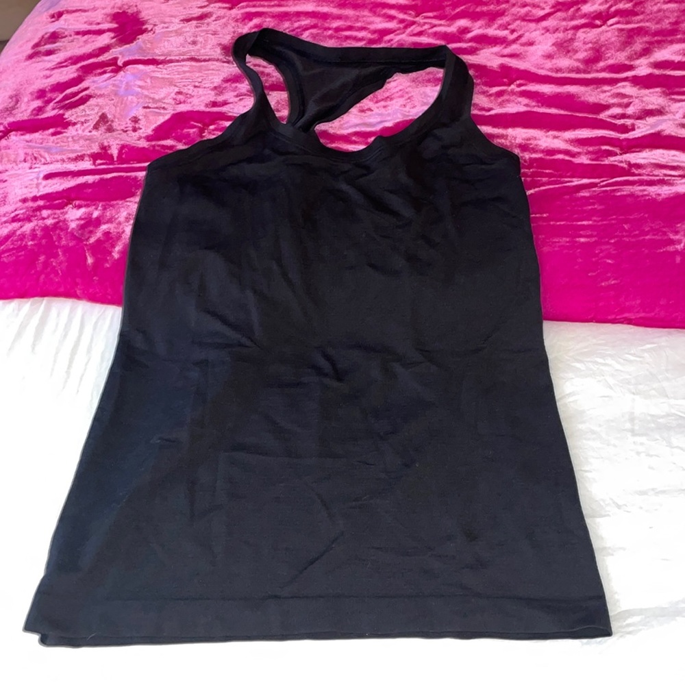Lululemon tank top